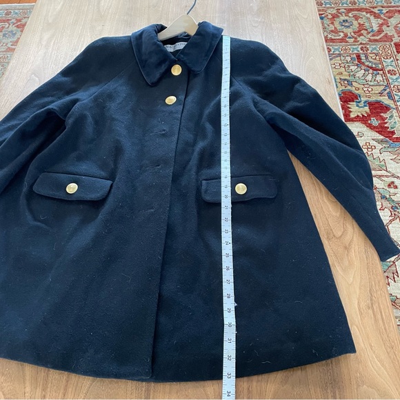 Stunning black wool coat size 12P - Picture 10 of 14